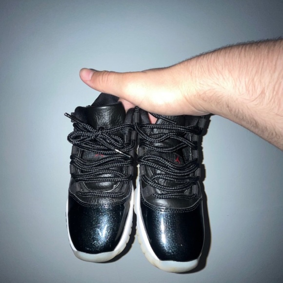Air Jordan 11 Retro Low '72-10' - Picture 6 of 8